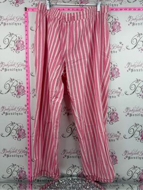 Secret Treasures pants stripes Pink and White Striped Lounge Pants